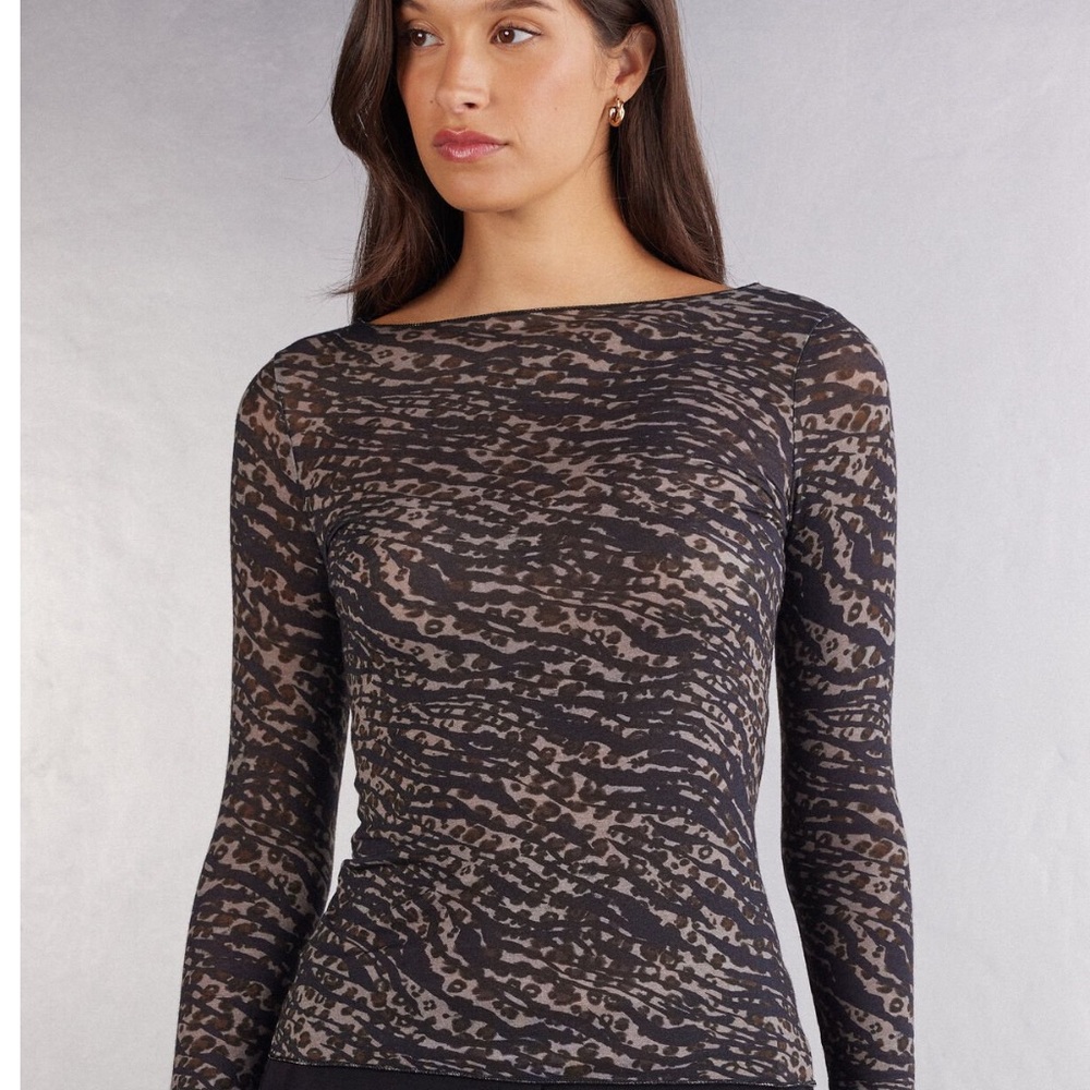 Intimissimi Cashmere Leopard Print Long Sleeve Top